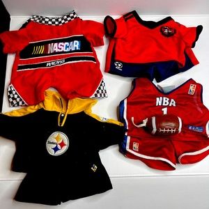 Build a Bear lot clothes and accessories